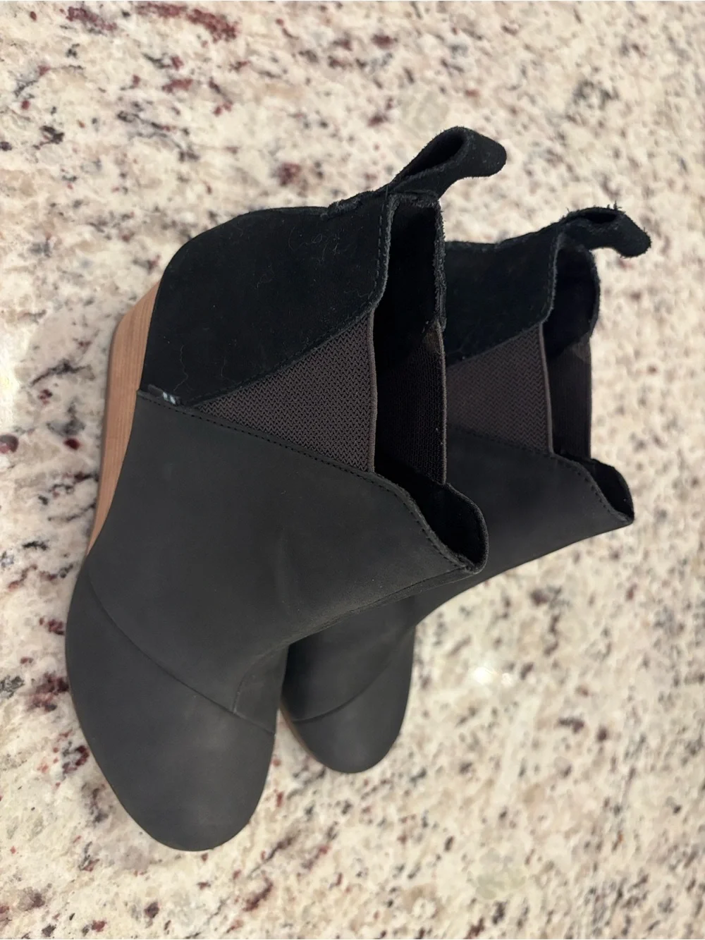 Toms nwot kelsey